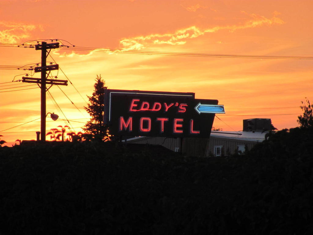 Eddy'S Motel Butte Exteriér fotografie